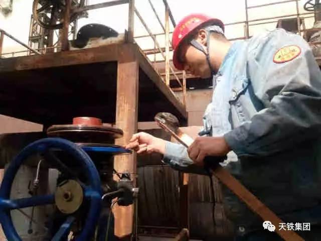 基層信息 ▏煉鐵廠生鐵產(chǎn)量持續(xù)保持穩(wěn)產(chǎn) 高效 低耗態(tài)勢